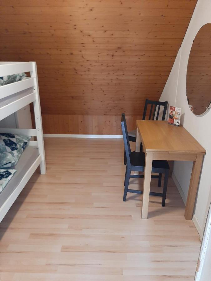 Hostel Airport Oberglatt Extérieur photo